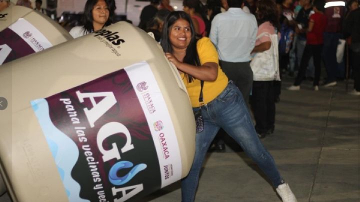 Agua para Todos 2025: ¿Cuántos tinacos GRATUITOS serán repartidos en OAXACA y dónde recogerlos?