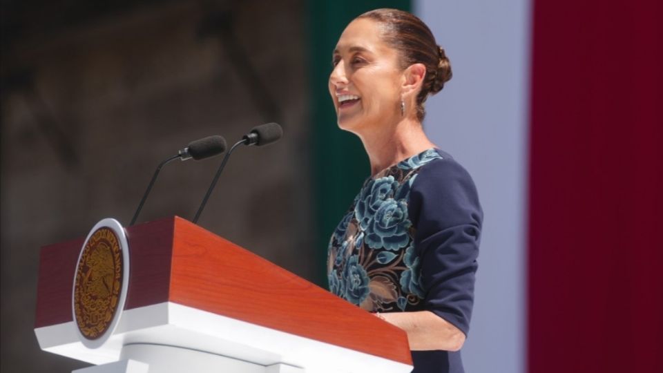 En la asamblea convocada en el Zócalo de la Ciudad de México, la presidenta ofreció cooperación a los EEUU por encima de acciones para perjudicarlos