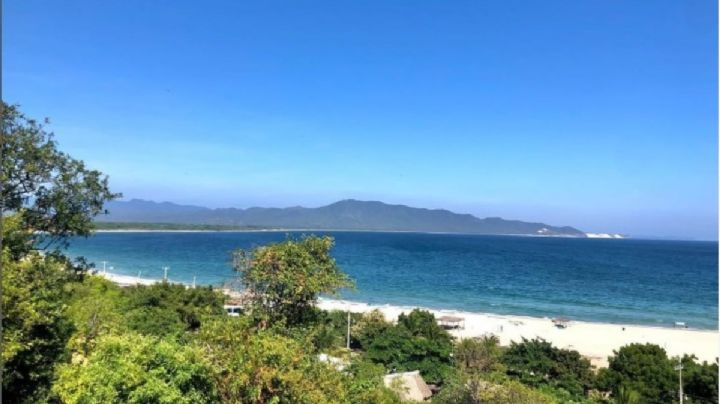 ¿Cómo llegar a la fascinante playa de Oaxaca de dunas gigantes para conocer este verano?
