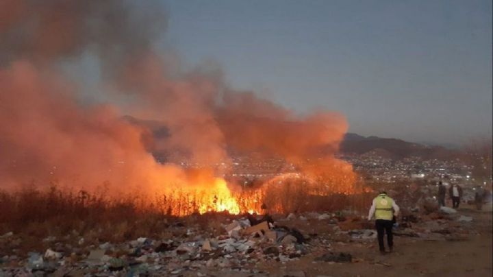 Gobierno de Oaxaca habilita refugios pata damnificados por incendio en basurero de Atzompa