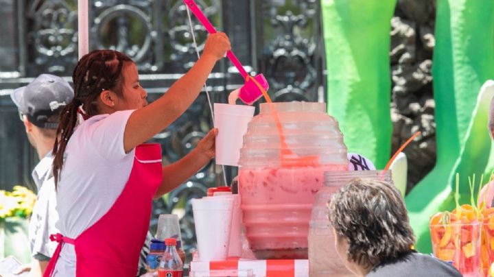 Semana Santa en OAXACA: aguas frescas GRATIS en el Mercado 20 de Noviembre