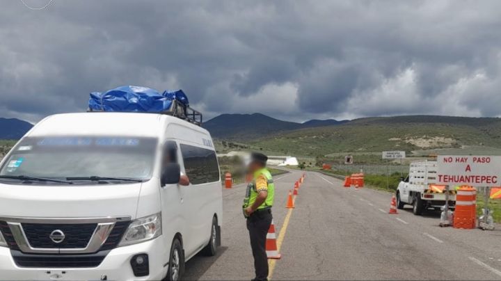 Continúa cierre total de autopistas Mitla-Tehuantepec y Cuacnopalan-Oaxaca por deslaves y lluvias