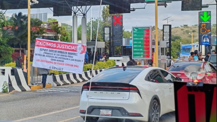 Bloqueos en OAXACA hoy lunes 9 de junio en caseta a Huitzo, cerrada por UBISORT; ¿qué exigen?