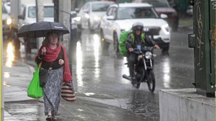 ¿De buena suerte? La Guelaguetza 2025 arranca con lluvias muy fuertes en OAXACA por el Huracán Flossie