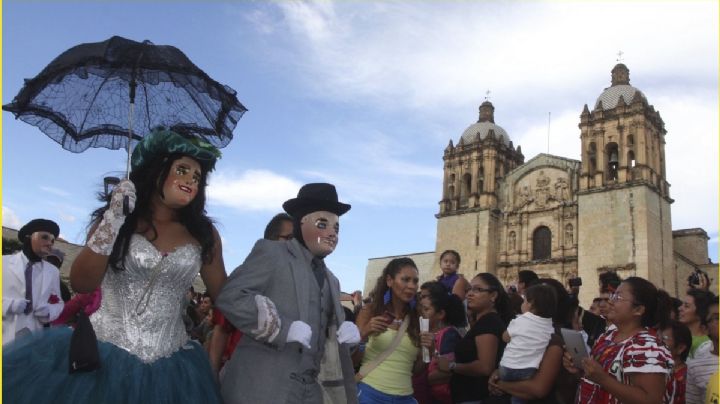 GUELAGUETZA 2025: A bailar con sones y marimba GRATIS hoy miércoles 2 de julio en el Zócalo de OAXACA