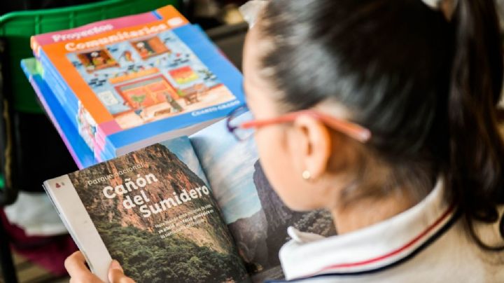 Arranca distribución de libros de texto gratuitos en Oaxaca ¿Cuántos se van a repartir en todo el estado?