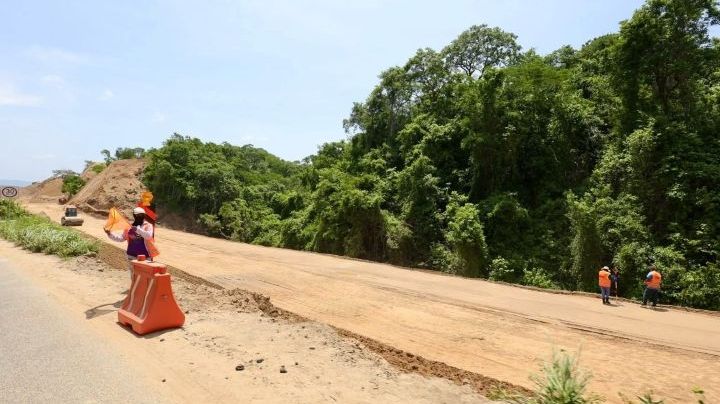 Inicia modernización del tramo carretero Pochutla-Huatulco; requerirá una inversión de mil millones de pesos
