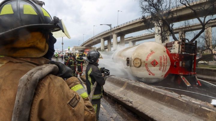 Abuelita heroína salva a su nieta de dos años, tras explosión de pipa en Iztapalapa, CDMX