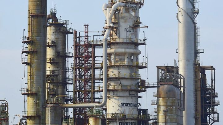 ¡Hay chamba! PEMEX abre contratación de obreros para construcción de planta coquizadora en Salina Cruz este 2026