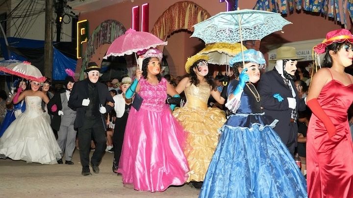 El Desfile del Carnaval Putleco 2026 llenará de color las calles de OAXACA este domingo 15 de febrero: Dónde verlo EN VIVO