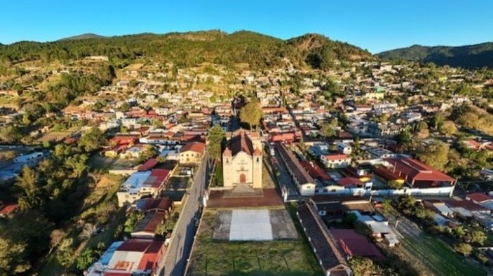 Nominan a los Pueblos Mágicos de OAXACA a los Premios de Excelencia 2026, conoce cómo votar