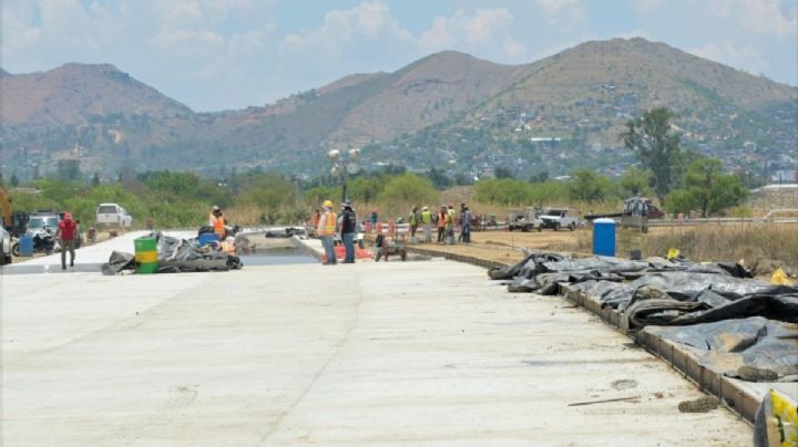Así van las flamantes obras en la Garita del Aeropuerto Internacional de Oaxaca en mayo de 2026