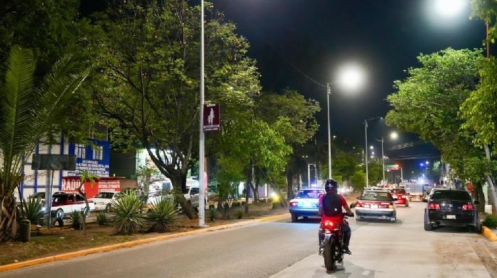Iluminación, botones de pánico y mejores calles para proteger a las mujeres con Senderos Seguros en OAXACA