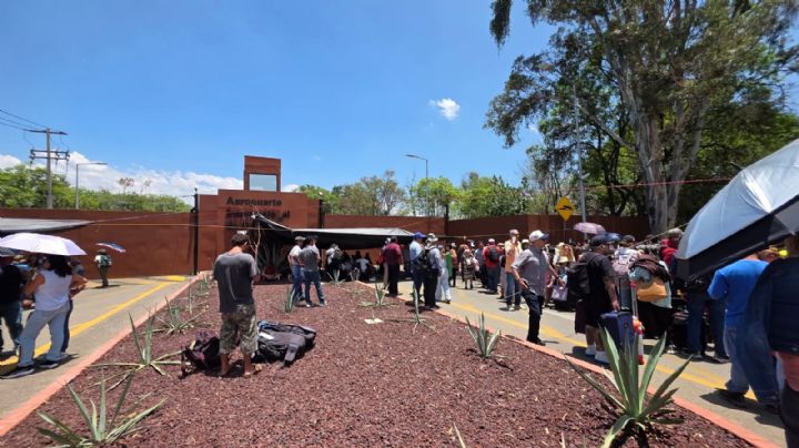 ¿Dónde hay BLOQUEOS de la CNTE en OAXACA hoy? Reportan cierres en avenidas, aeropuerto y casetas este 29 de mayo