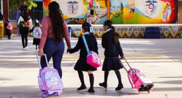 ¿Qué día acaban las clases en OAXACA según el calendario oficial de IEEPO 2025-2026?
